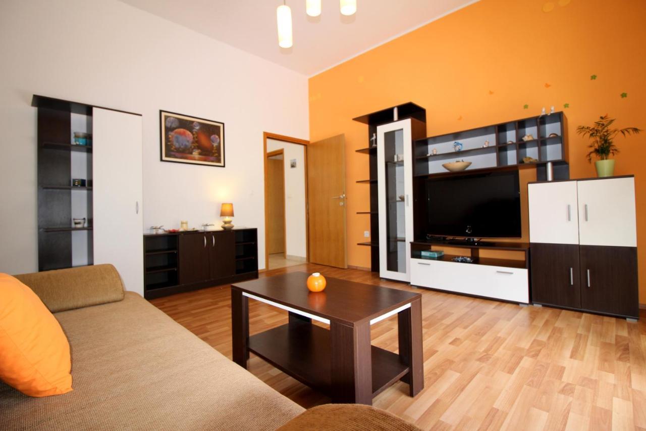 Apartment Ema Near City Center Poreč Eksteriør bilde
