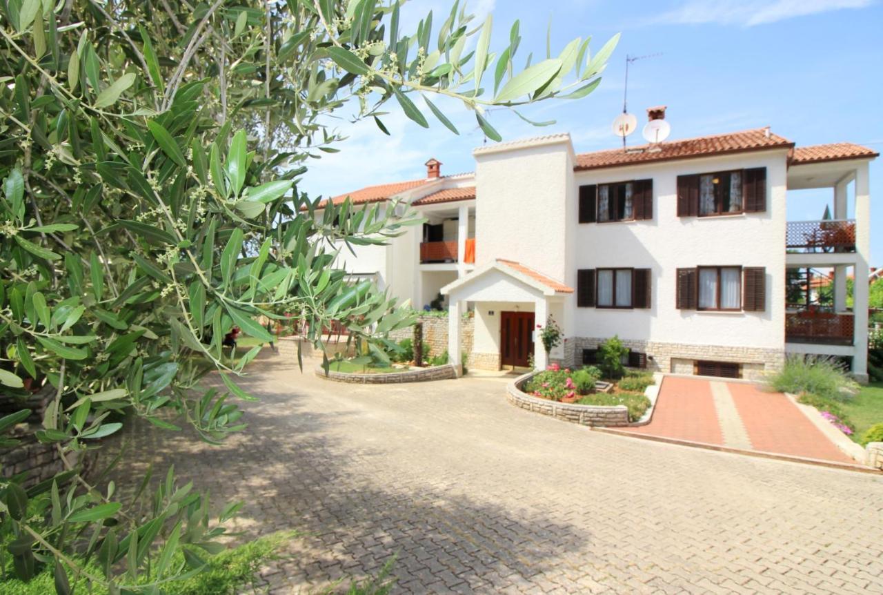 Apartment Ema Near City Center Poreč Eksteriør bilde