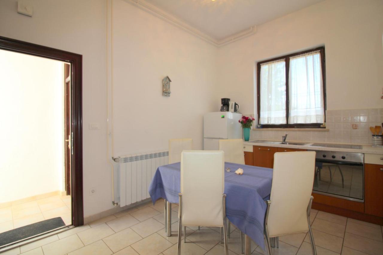 Apartment Ema Near City Center Poreč Eksteriør bilde